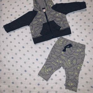 Cat and Jack dinosaur outfit set NB